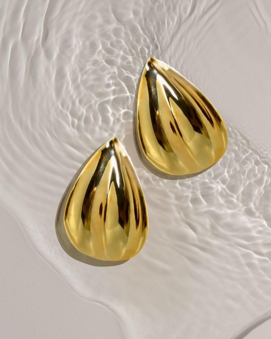 Gleaming Gold Earring