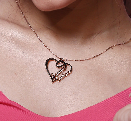 Overlapping Heart Couple Name Necklace