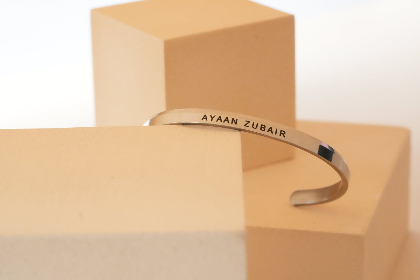 Custom Name Bracelet for Men / Women