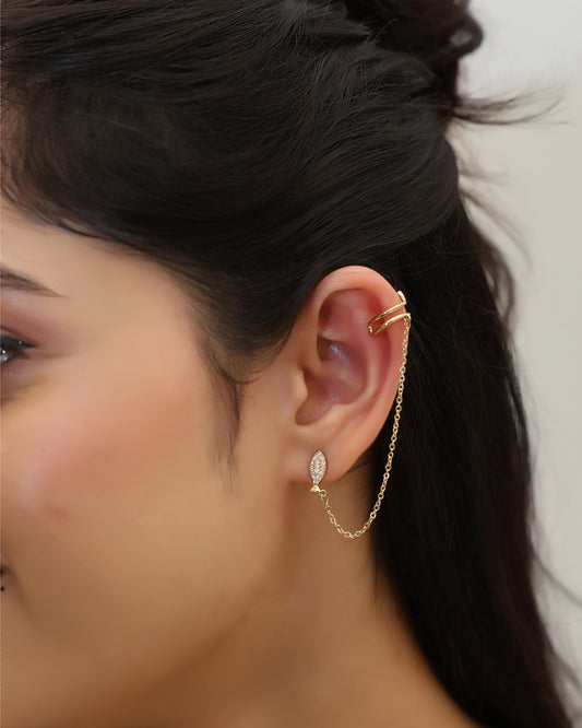Chain Ear Cuff Earring with Leaf Stud – Elegant & Modern Dual Design