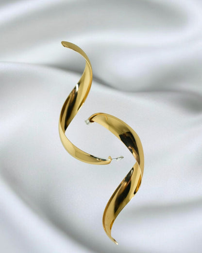 Spiral Wave Earring