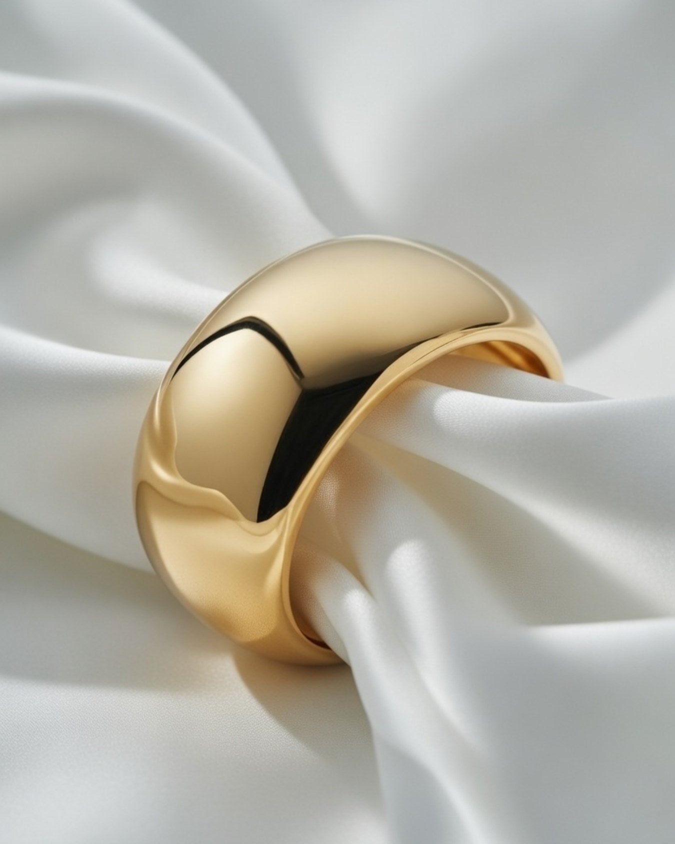 Naaz Bold Cuff Bangle