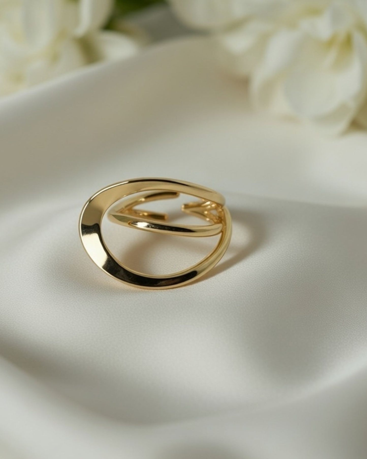 Spherical Minimal Ring