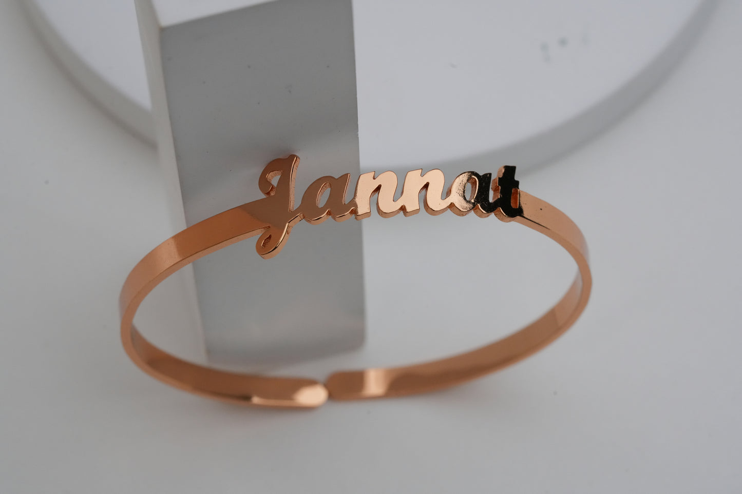 Cutting Name Bracelet